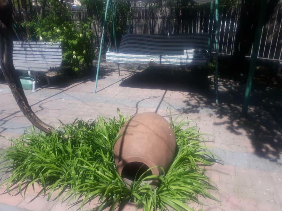 Guest House Sveti Mtsʼkhetʼa Exterior foto